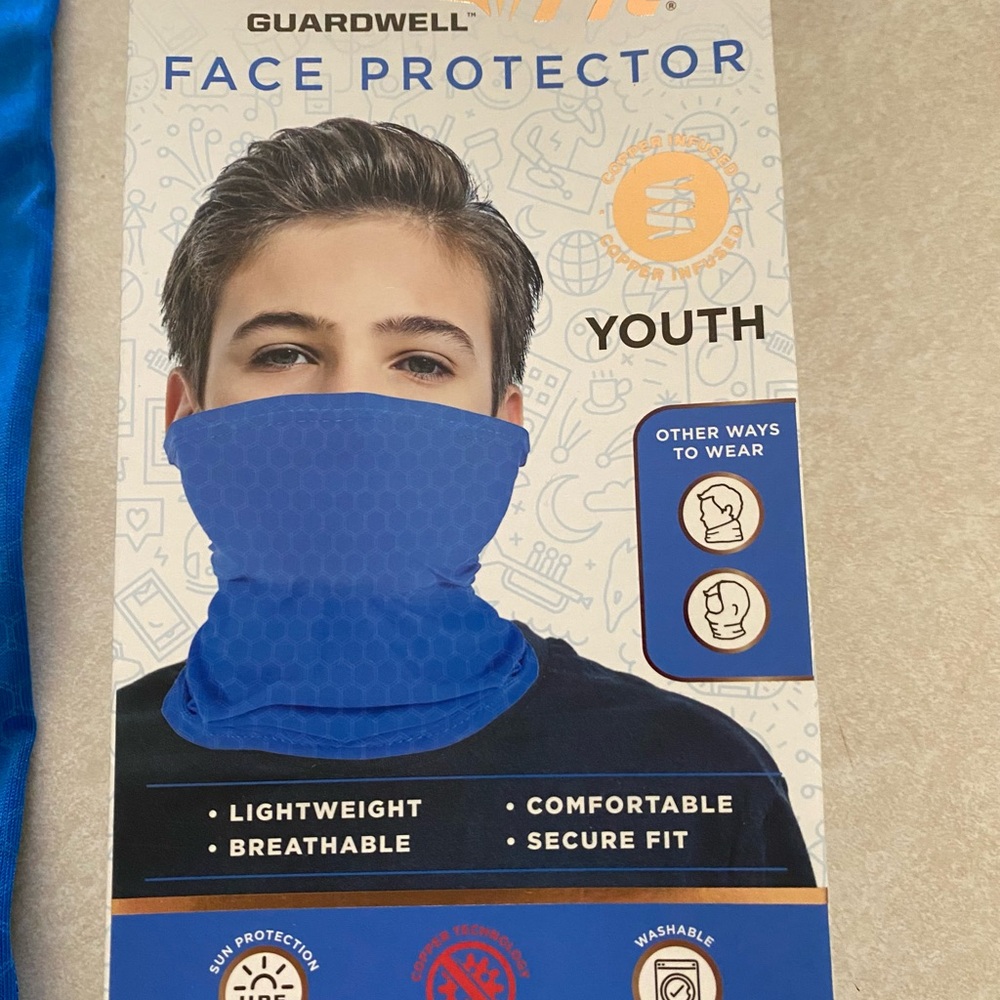 NWOT-Copper Fit Guardwell Face-Neck Protector Youth